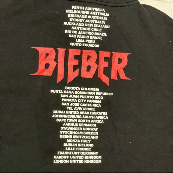 Justin Bieber Purpose Stadium Tour Black Cropped Hoodie Sweatshirt Womens Large - Picture 7 of 9